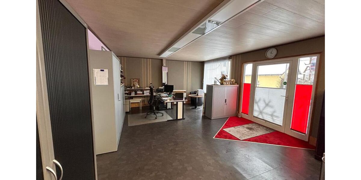 Gewerbeobjekt Biedenkopf - 1.000&euro; | Angebot:26097787