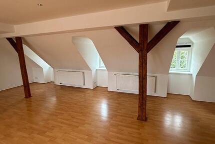 Wohnung Goslar - 2.5 Zimmer, 90 m&sup2;, 765&euro; | Angebot:26131014
