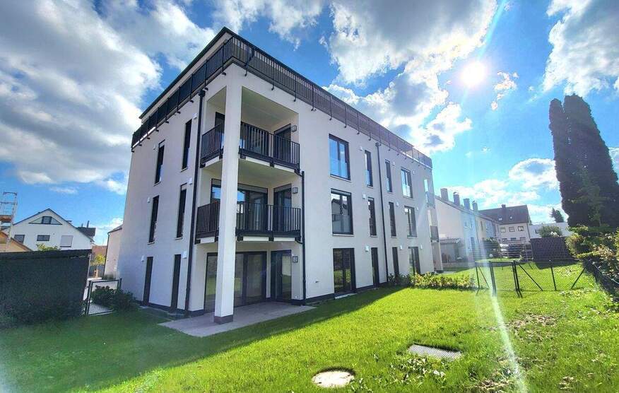 +++NU-Burlafingen, 3-Zi.-Mietwohnung, 1.OG. 87,73 Wfl., Küche, großer Balkon, TG-Stellplatz+++ 3 zimmer