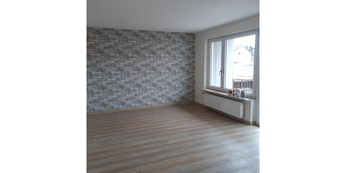 Etagenwohnung Schöllkrippen - 2 Zimmer, 106 m&sup2;, 800&euro; | Angebot:24488474
