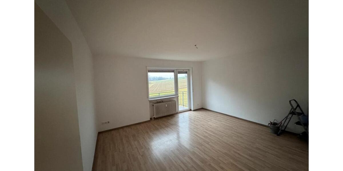 Etagenwohnung Albisheim (Pfrimm) - 3 Zimmer, 80 m&sup2;, 750&euro; | Angebot:25933720