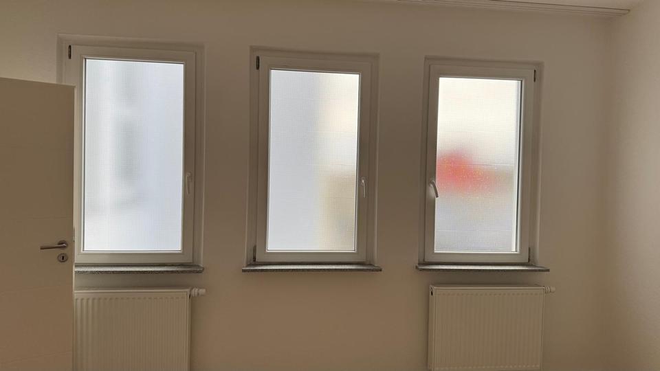 Etagenwohnung Saarbrücken - 3 Zimmer, 76 m&sup2;, 1.100&euro; | Angebot:26351506