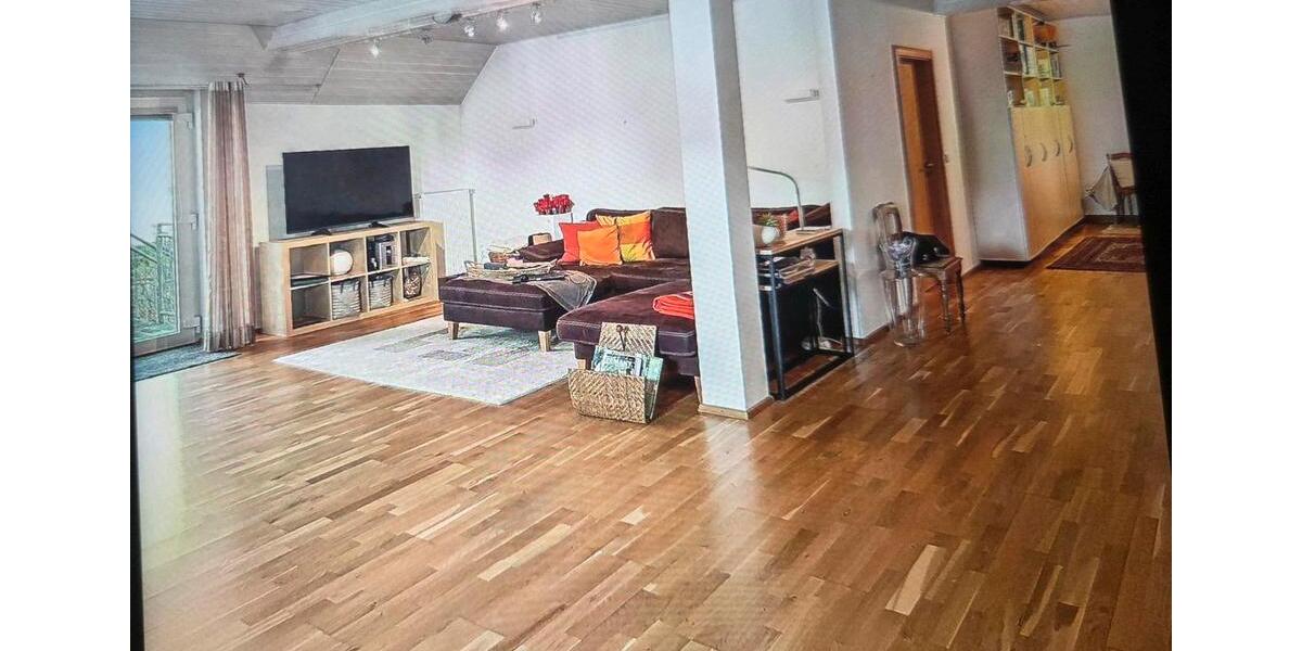 Etagenwohnung Borgentreich - 5 Zimmer, 185 m&sup2;, 950&euro; | Angebot:26704128