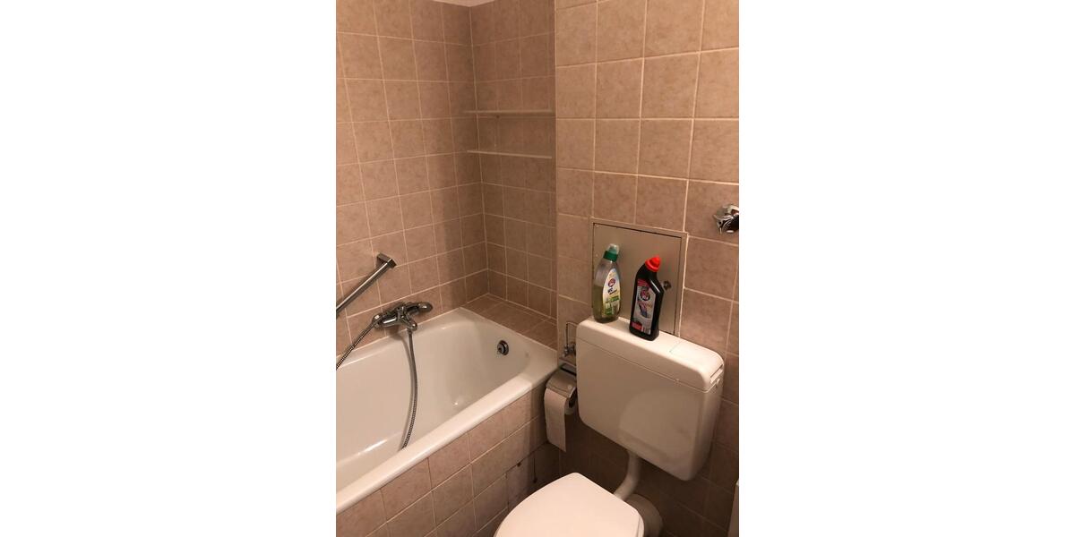 Etagenwohnung Mönchengladbach West - 1 Zimmer, 40 m&sup2;, 650&euro; | Angebot:24781957