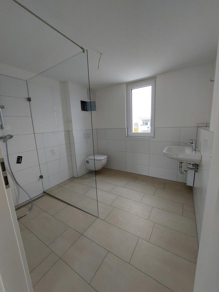 moderne Penthousewohnung Irisweg zimmer