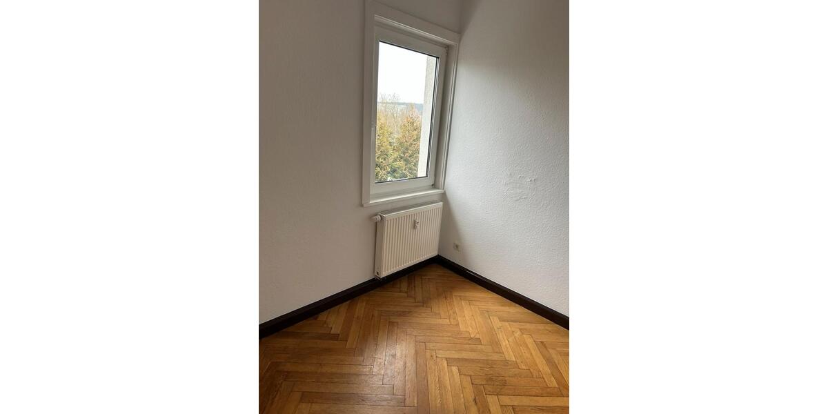 Etagenwohnung Eisfeld - 1 Zimmer, 50 m&sup2;, 460&euro; | Angebot:24702815