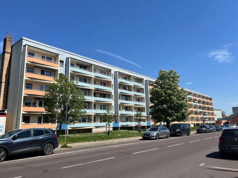 Wohnung zum Mieten in Wolmirstedt 395 € 56.43 m²