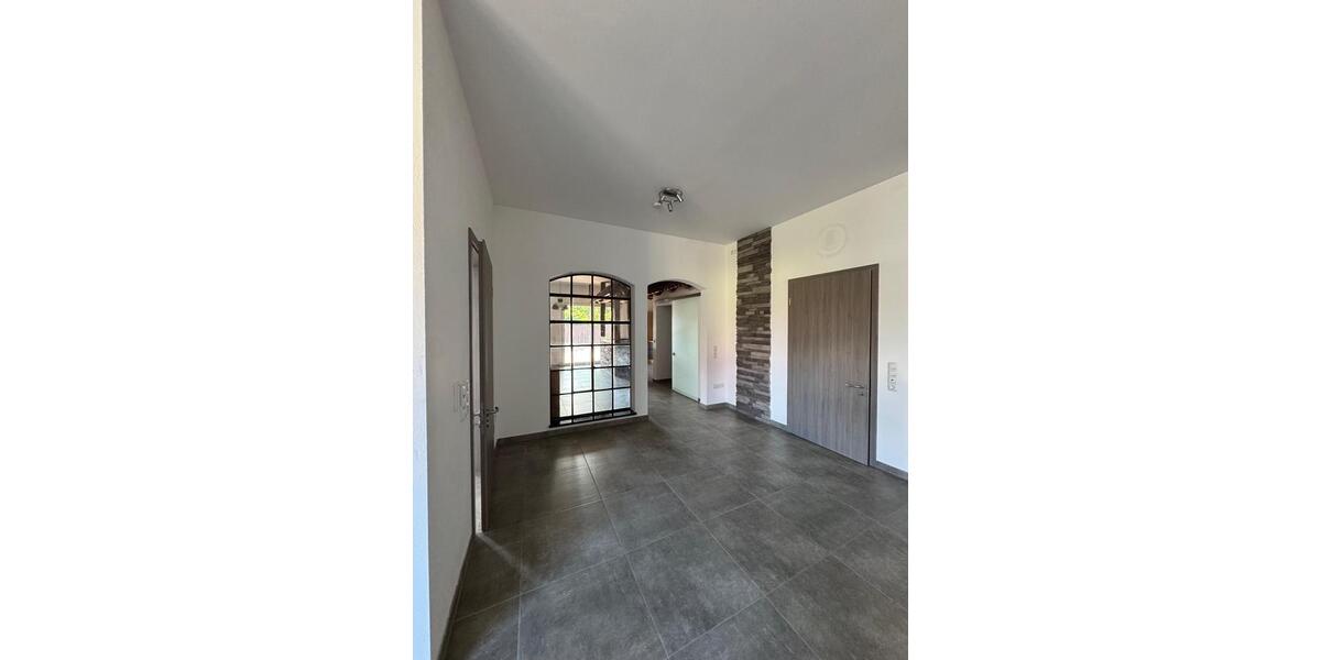 Erdgeschoßwohnung Gemünden am Main - 3 Zimmer, 110 m&sup2;, 900&euro; | Angebot:26440981