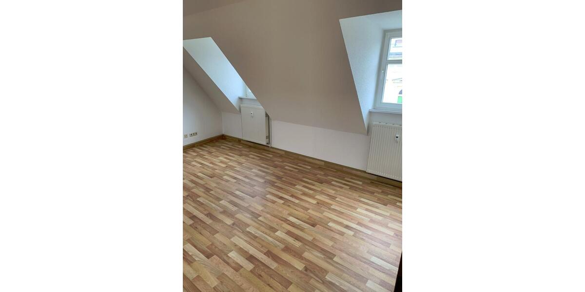 Dachgeschoßwohnung Jüterbog - 3 Zimmer, 79 m&sup2;, 515&euro; | Angebot:25430308
