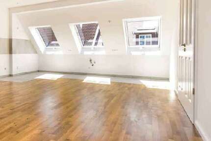 Wohnung zum Mieten in Chemnitz 604 € 66.68 m² 3 zimmer