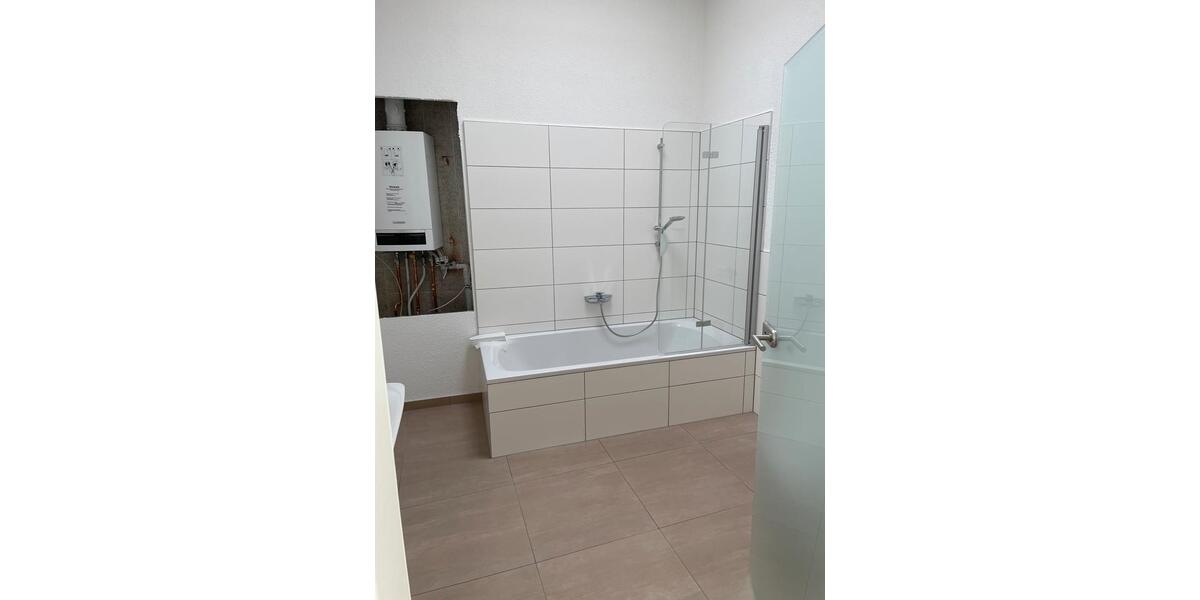 Etagenwohnung Pirmasens Fehrbach - 2 Zimmer, 80 m&sup2;, 590&euro; | Angebot:24353587