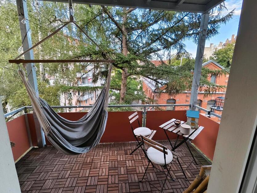 Wohnung mit großem Balkon zur Zwischenmiete