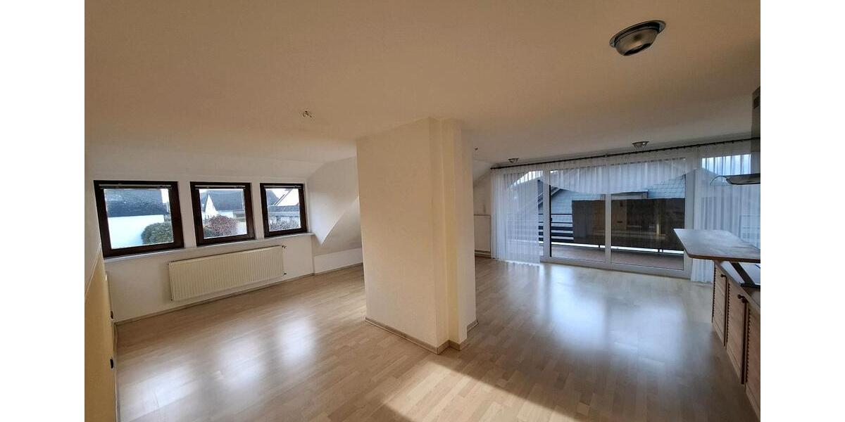 Dachgeschoßwohnung Goslar OS Hahnenklee-Bockswiese - 4 Zimmer, 91 m&sup2;, 725&euro; | Angebot:24836622