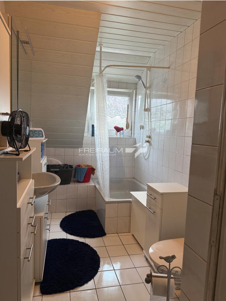 FREIRAUM4+++ Geräumige 2-ZKB Wohnung im Herzen von Niederschelden !