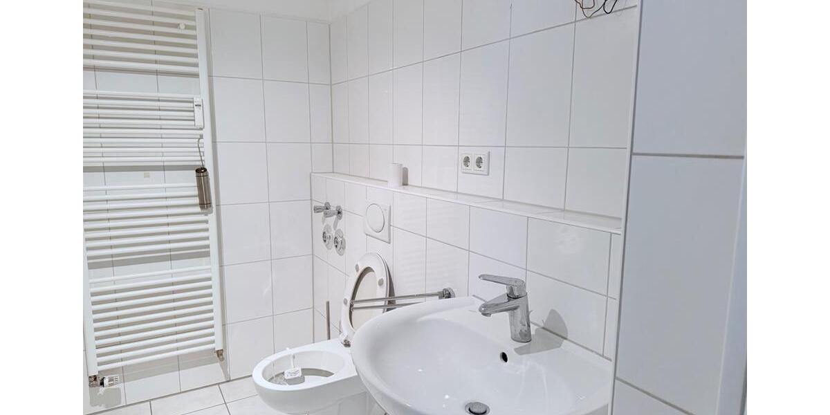 Dachgeschoßwohnung Lünen Brambauer - 3 Zimmer, 64 m&sup2;, 480&euro; | Angebot:26031687