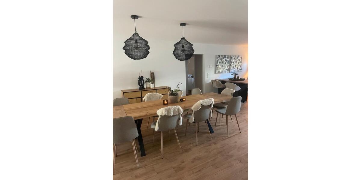 Erdgeschoßwohnung Rechlin - 4 Zimmer, 130 m&sup2;, 1.100&euro; | Angebot:24946710