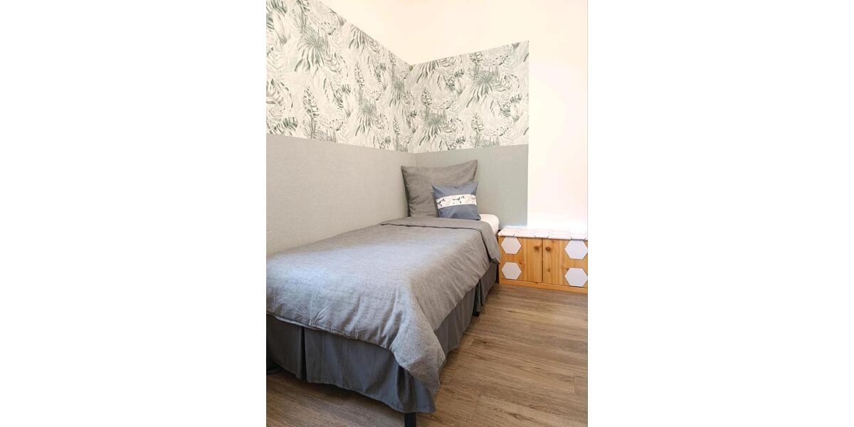 Wohnen auf Zeit Gera Lusan - 2 Zimmer, 45 m&sup2;, 35&euro; | Angebot:23846312