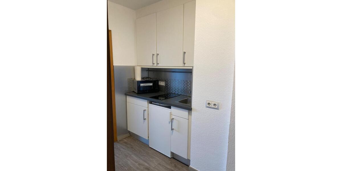 Etagenwohnung Düsseldorf Stadtbezirk 5 - 1 Zimmer, 35 m&sup2;, 1.000&euro; | Angebot:26468172