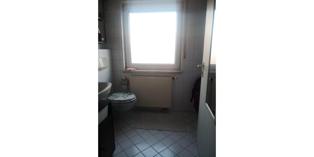 Dachgeschoßwohnung Nüdlingen - 3 Zimmer, 54 m&sup2;, 310&euro; | Angebot:25872187