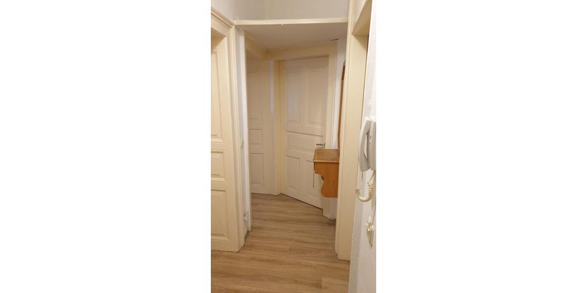 Wohnen auf Zeit Saarbrücken Neue Bremm - 3 Zimmer, 29 m&sup2;, 405&euro; | Angebot:25928588