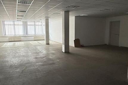 Sehr schöne Büro (-Fläche) zu vermieten zimmer