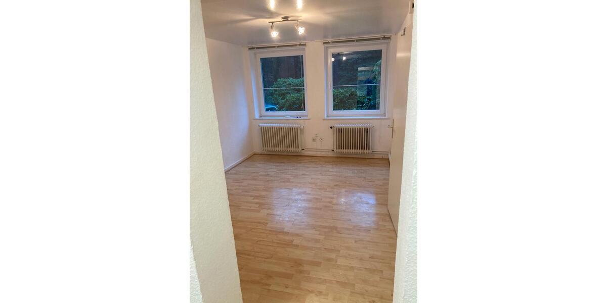 Erdgeschoßwohnung Hamburg Harburg - 1 Zimmer, 22 m&sup2;, 400&euro; | Angebot:26551547