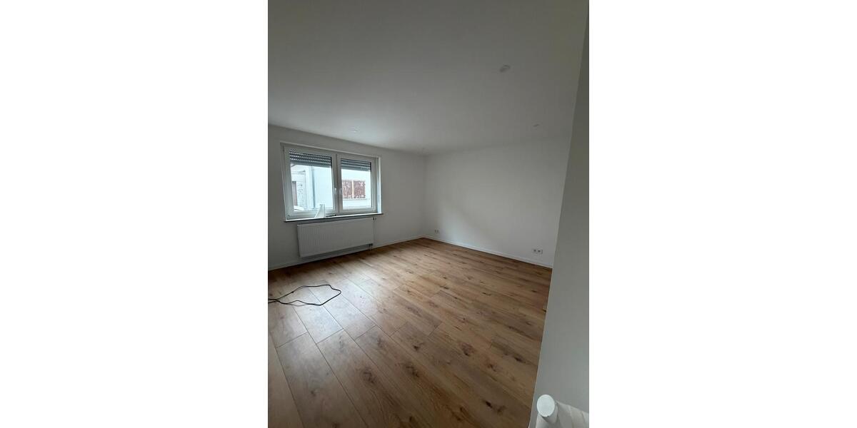Etagenwohnung Lambsheim - 3 Zimmer, 92 m&sup2;, 1.250&euro; | Angebot:26447731