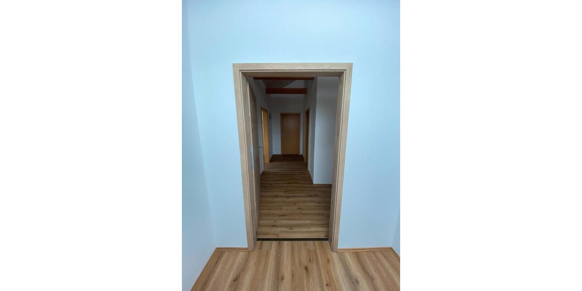 Dachgeschoßwohnung Vorbach - 2.5 Zimmer, 113 m&sup2;, 810&euro; | Angebot:24658415