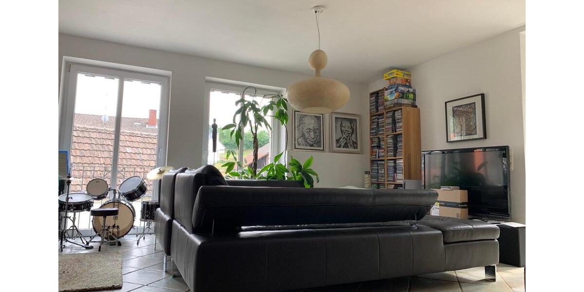 Einfamilienhaus Bensheim - 2.5 Zimmer, 135 m&sup2;, 1.250&euro; | Angebot:26179728
