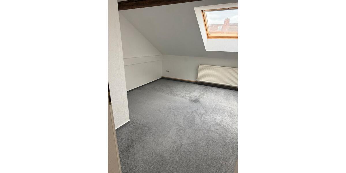 Dachgeschoßwohnung Stendal - 3 Zimmer, 69 m&sup2;, 550&euro; | Angebot:26067825