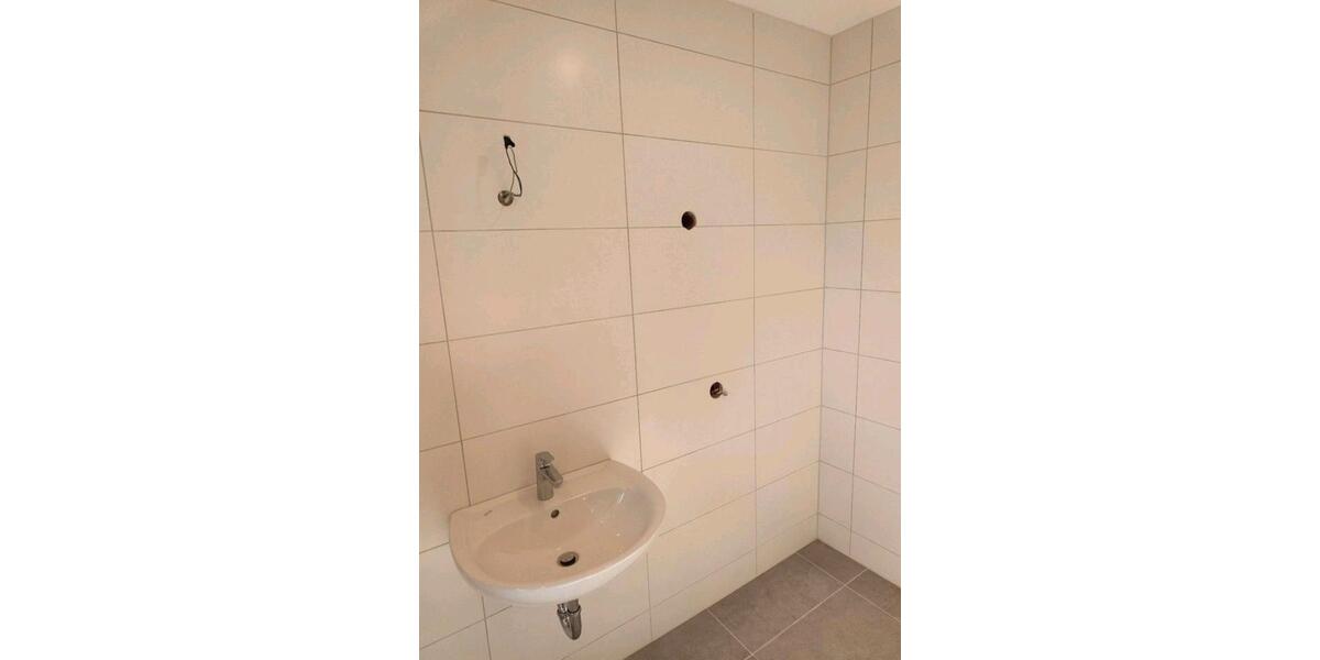 Erdgeschoßwohnung Staßfurt - 3 Zimmer, 60 m&sup2;, 350&euro; | Angebot:24531555