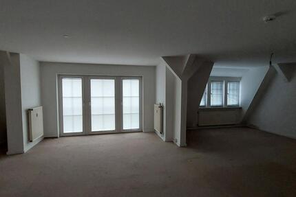 Wohnung Dessau-Roßlau Roßlau - 5 Zimmer, 168 m&sup2;, 680&euro; | Angebot:26102309