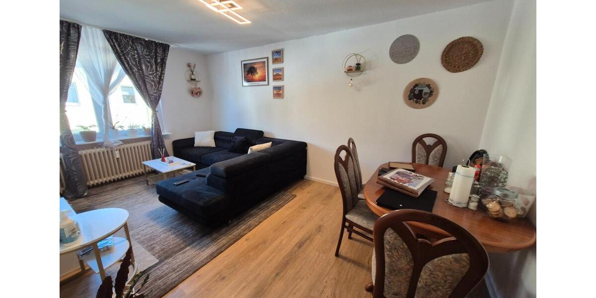 Dachgeschoßwohnung Neumünster - 3 Zimmer, 54 m&sup2;, 600&euro; | Angebot:26560695