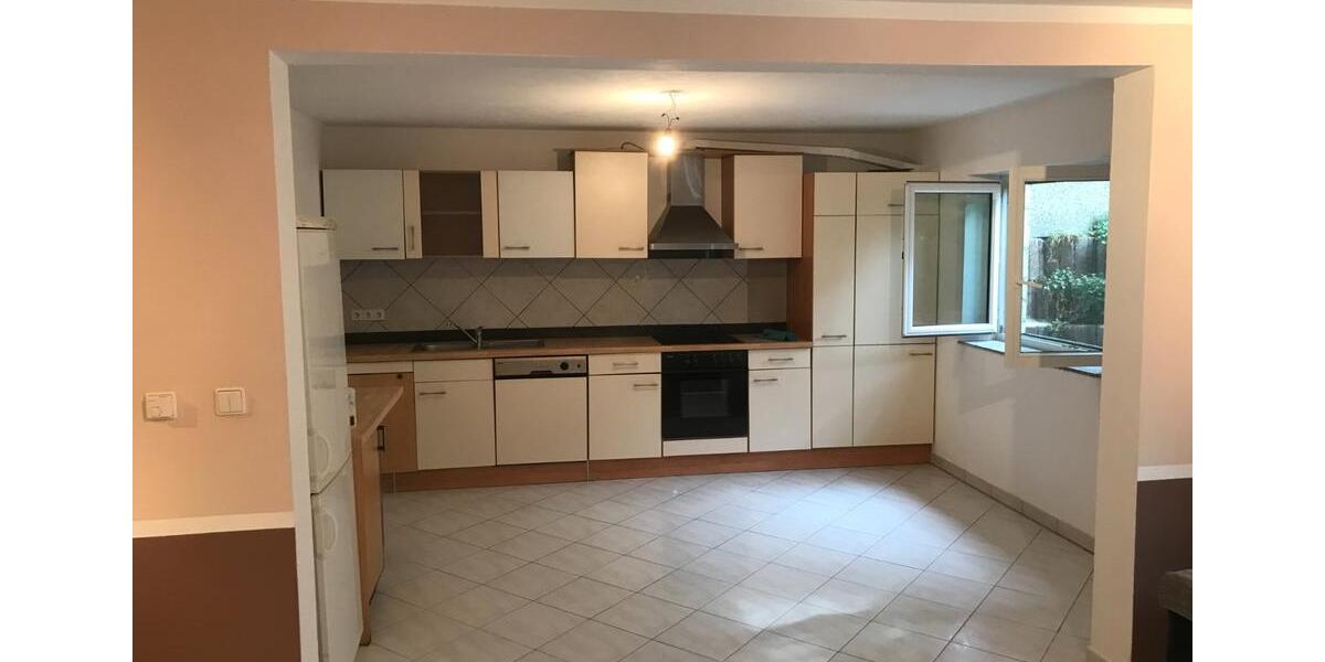 Etagenwohnung Viernheim - 2 Zimmer, 70 m&sup2;, 700&euro; | Angebot:24469262