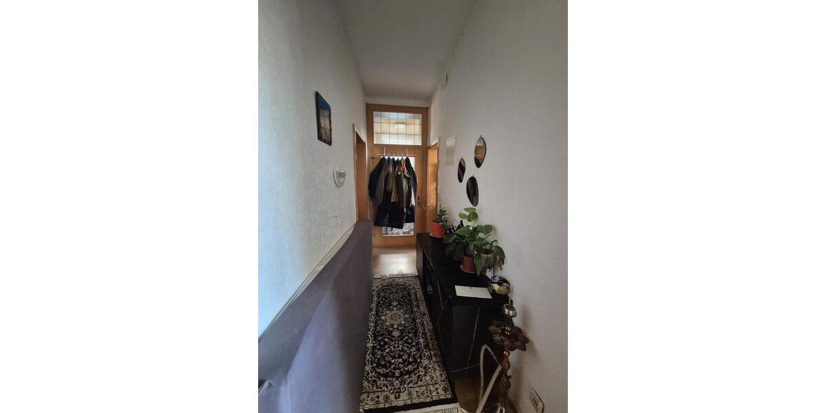 Erdgeschoßwohnung Siegen - 3 Zimmer, 85 m&sup2;, 1.100&euro; | Angebot:24890884