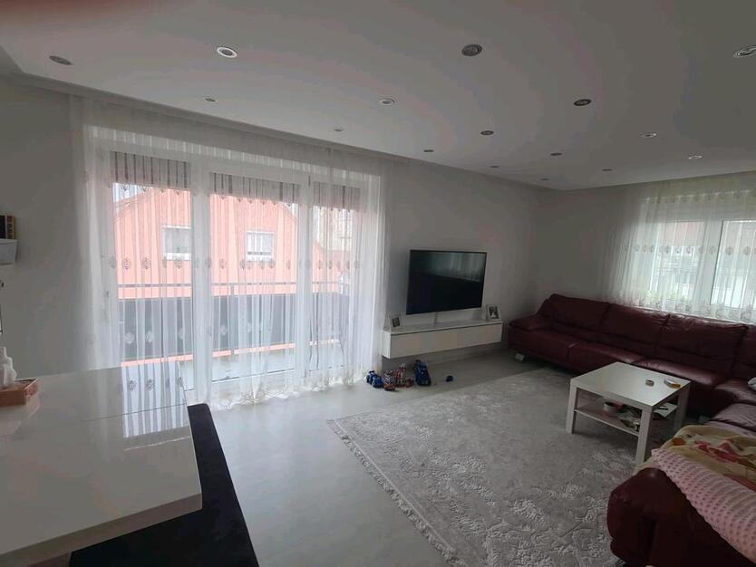 3Zi Wohnung Ulm Westadt mit Balkono u. Carport