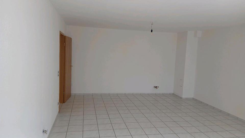 Etagenwohnung Beltheim - 1 Zimmer, 57 m&sup2;, 490&euro; | Angebot:26320352