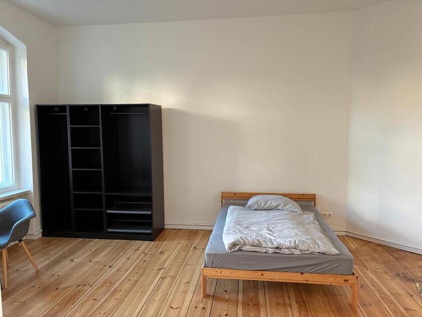 1 Zimmer zu vermieten!!