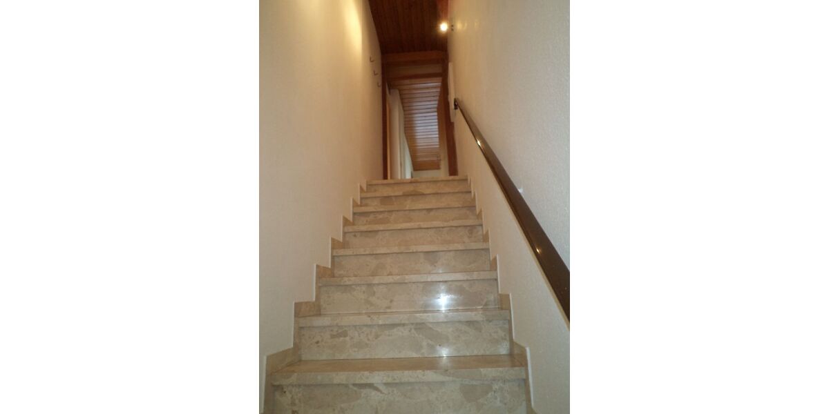 Gemütliche 3 Zimmer Dachgeschosswohnung mit EBK und Balkon - Dachgeschoßwohnung Weil im Schönbuch | Angebot:25239500