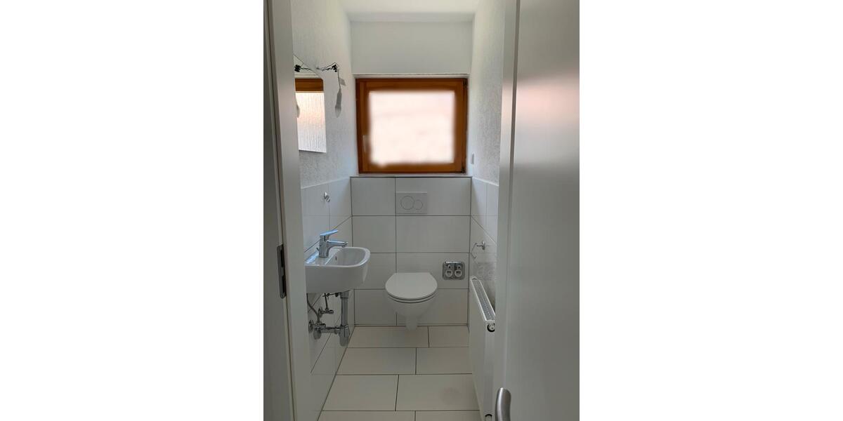 Etagenwohnung Neuenstein - 2 Zimmer, 71 m&sup2;, 950&euro; | Angebot:25551110