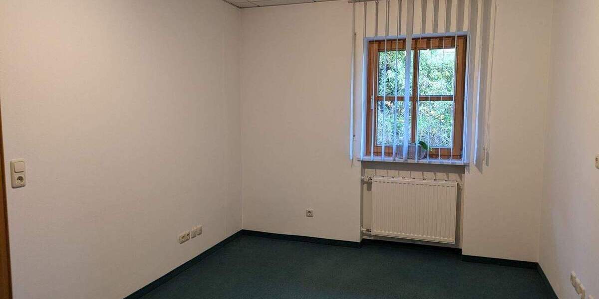 Gewerbeobjekt Triftern - 1 Zimmer, 895&euro; | Angebot:23196517