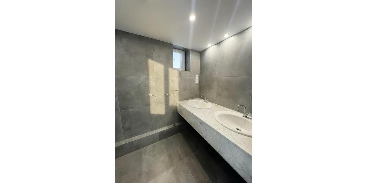 Terrassenwohnung Altötting - 2.5 Zimmer, 140 m&sup2;, 1.300&euro; | Angebot:26013048