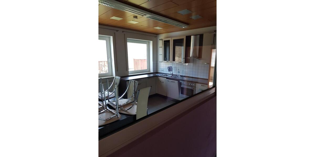 Erdgeschoßwohnung Burgwindheim - 2 Zimmer, 79 m&sup2;, 700&euro; | Angebot:26573311