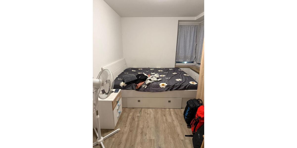 Erdgeschoßwohnung Ingolstadt Friedrichshofen-Hollerstauden - 3 Zimmer, 82 m&sup2;, 1.550&euro; | Angebot:24345377