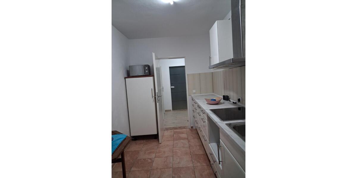 Etagenwohnung Bonn - 1 Zimmer, 20 m&sup2;, 450&euro; | Angebot:25962689