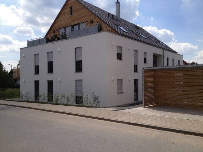 Terrassenwohnung Roth - 3 Zimmer, 77 m&sup2;, 1.040&euro; | Angebot:26092629