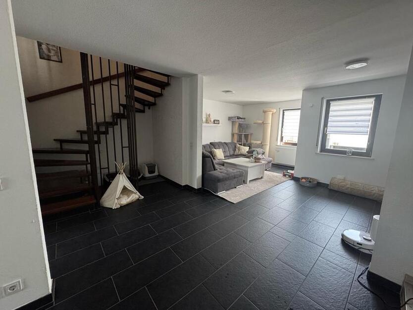 Wohnung zur Miete. 1. Obergeschoss 120m2
