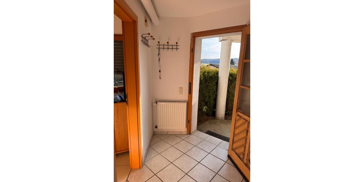 Etagenwohnung Mehren - 3 Zimmer, 38 m&sup2;, 530&euro; | Angebot:25868750