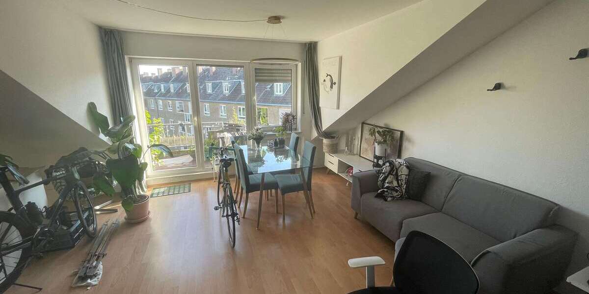 Etagenwohnung Aachen Burtscheid - 3 Zimmer, 84 m&sup2;, 800&euro; | Angebot:26985945