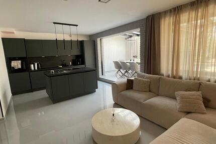 Wohnung Bremen Osterholz - 4 Zimmer, 140 m&sup2;, 1.500&euro; | Angebot:25568236